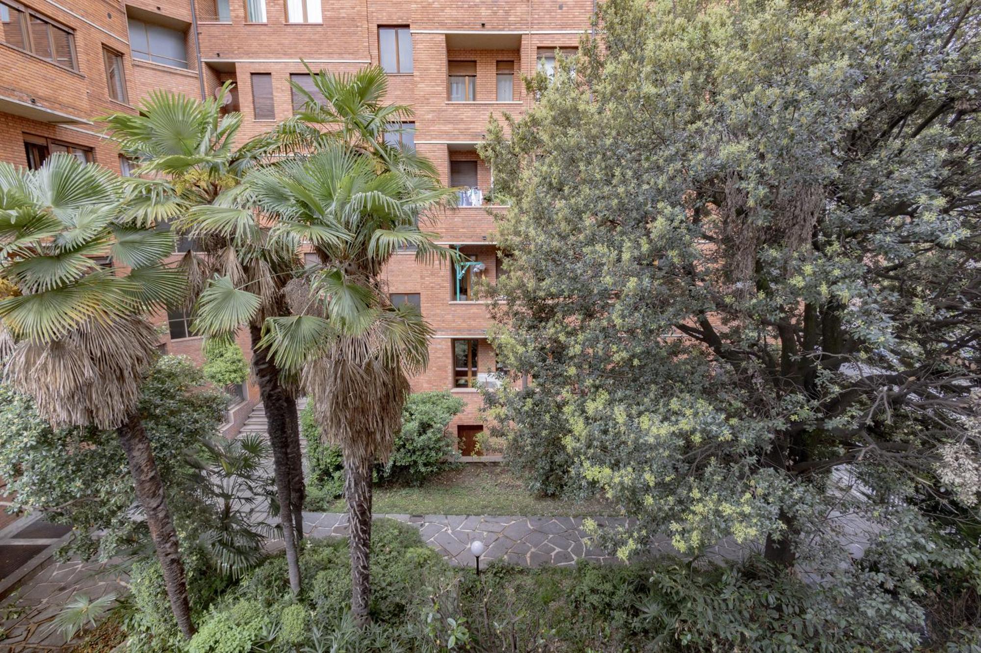 Bergamo Life Apartment Exterior photo